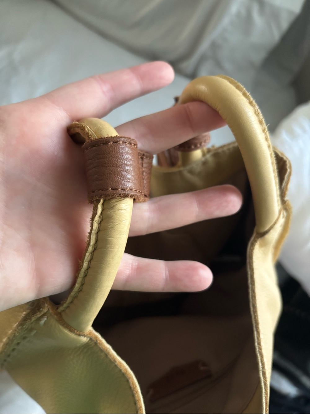 The Sak Los Feliz Slouchy Crossbody Bag Buttercup Adjustable Strap Soft Leather - Picture 10 of 11